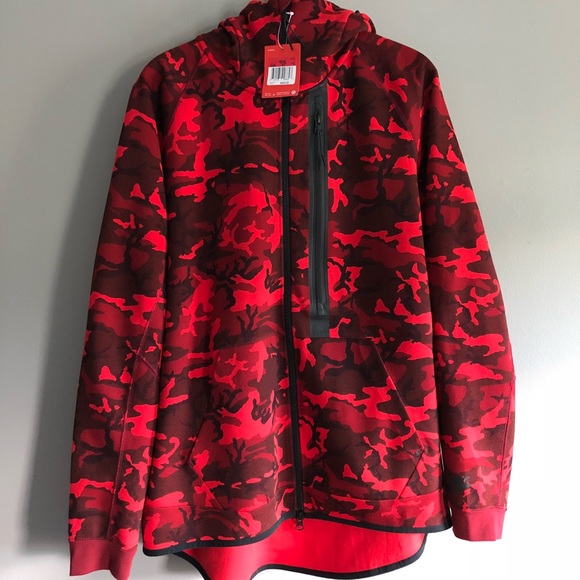nike red camo jacket